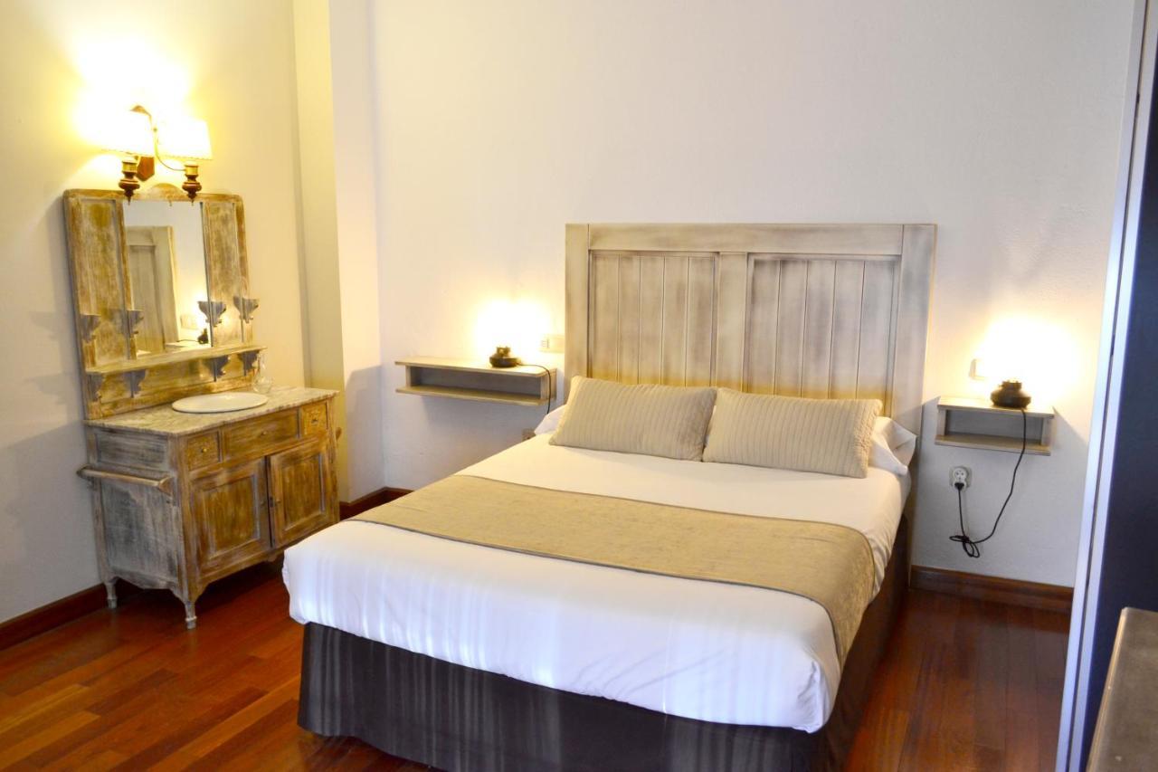 Hotel Alda Via 莱昂 外观 照片
