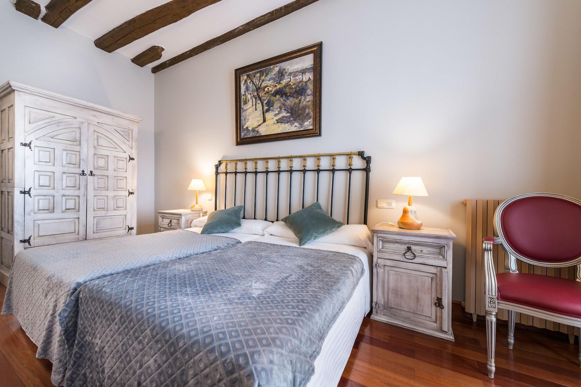 Hotel Alda Via 莱昂 外观 照片