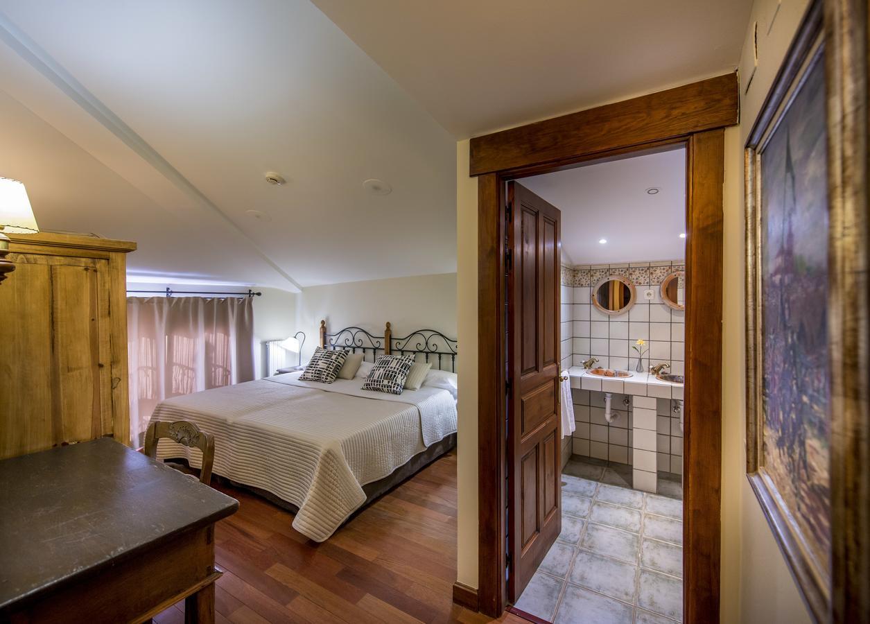 Hotel Alda Via 莱昂 外观 照片