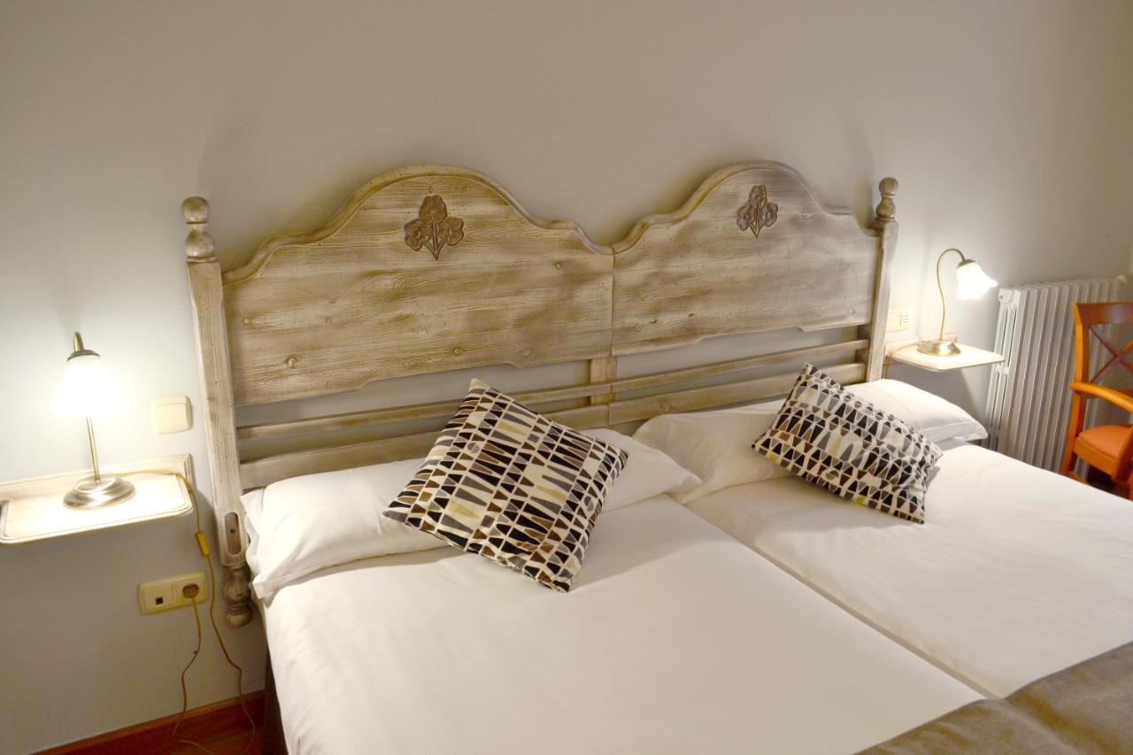 Hotel Alda Via 莱昂 外观 照片