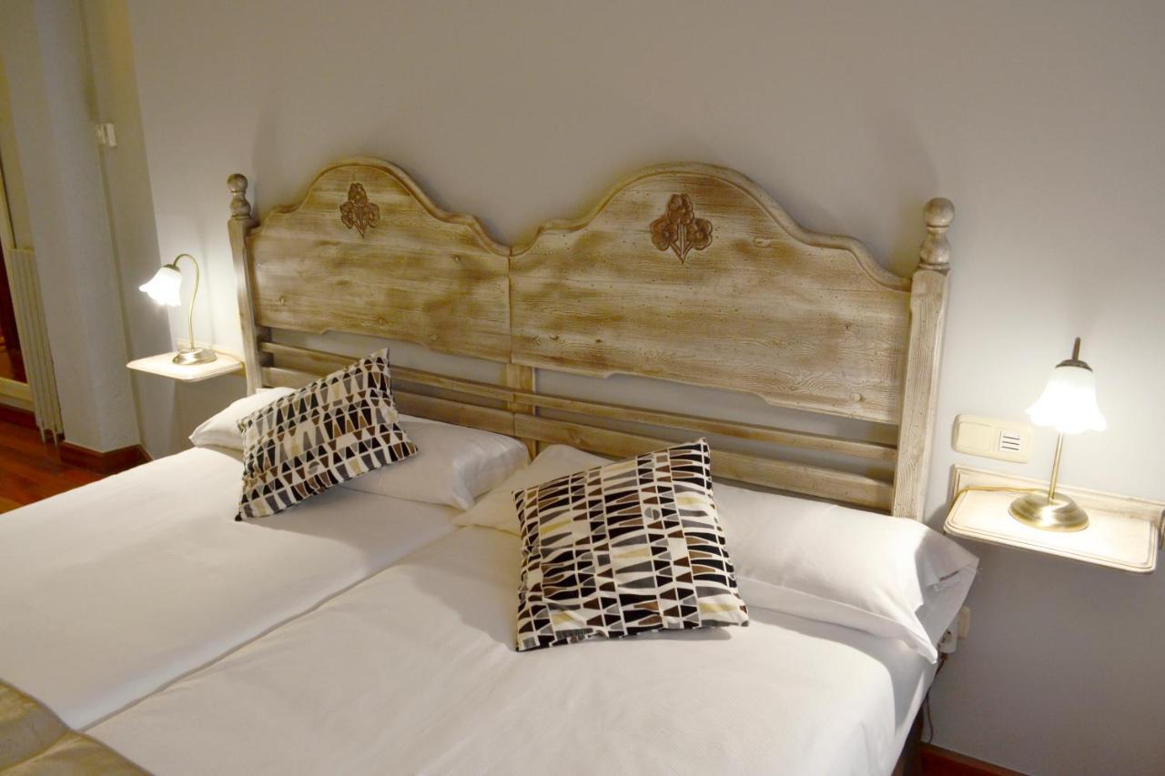 Hotel Alda Via 莱昂 外观 照片