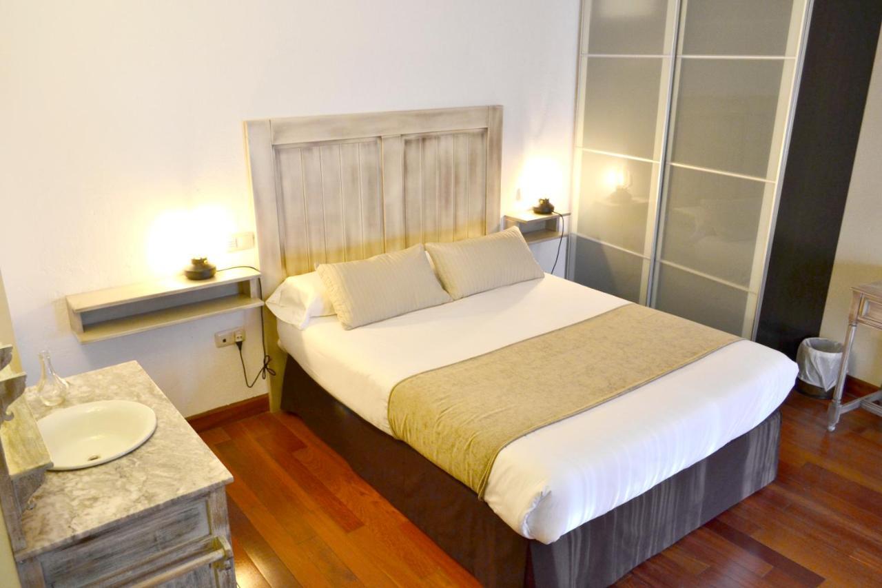Hotel Alda Via 莱昂 外观 照片